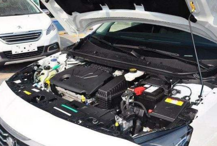 夏季车辆易发自燃，如何防患于“未燃”？