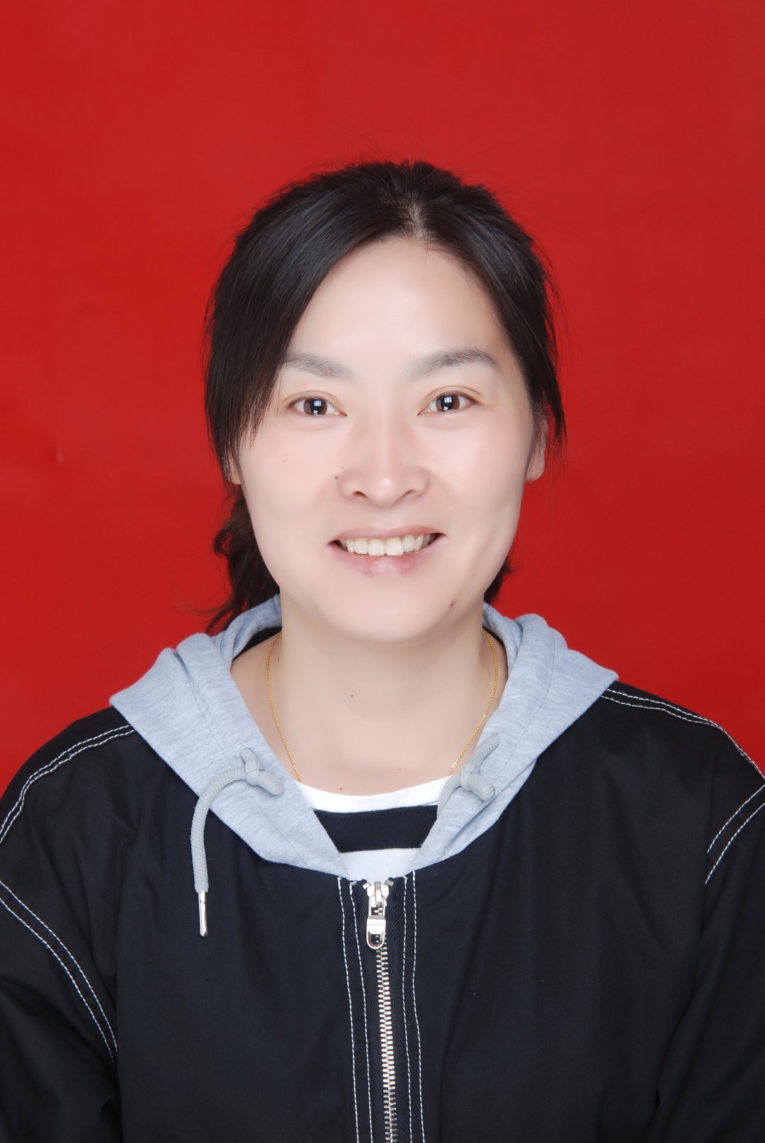 宋英玉 环卫中心 后勤工作人员 从事环卫工作5年_proc.jpg