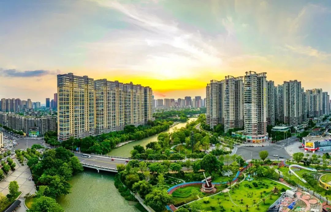 王乾主持召开城市有机更新项目工作专题会