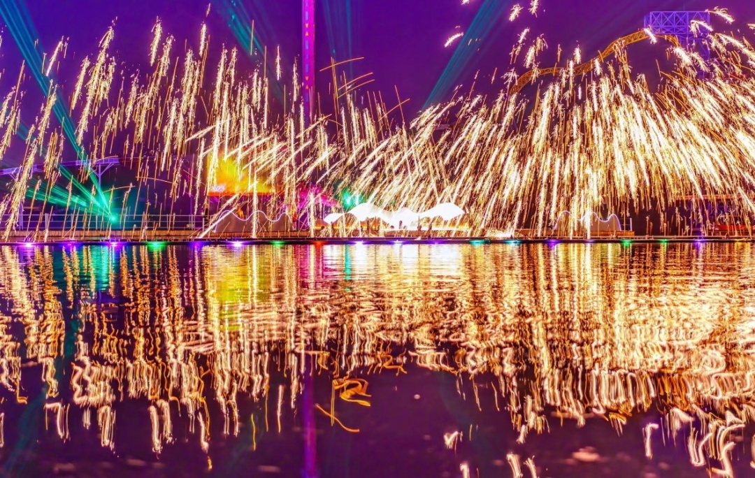 图说温江丨流火似金灿若星  月圆人圆共良辰