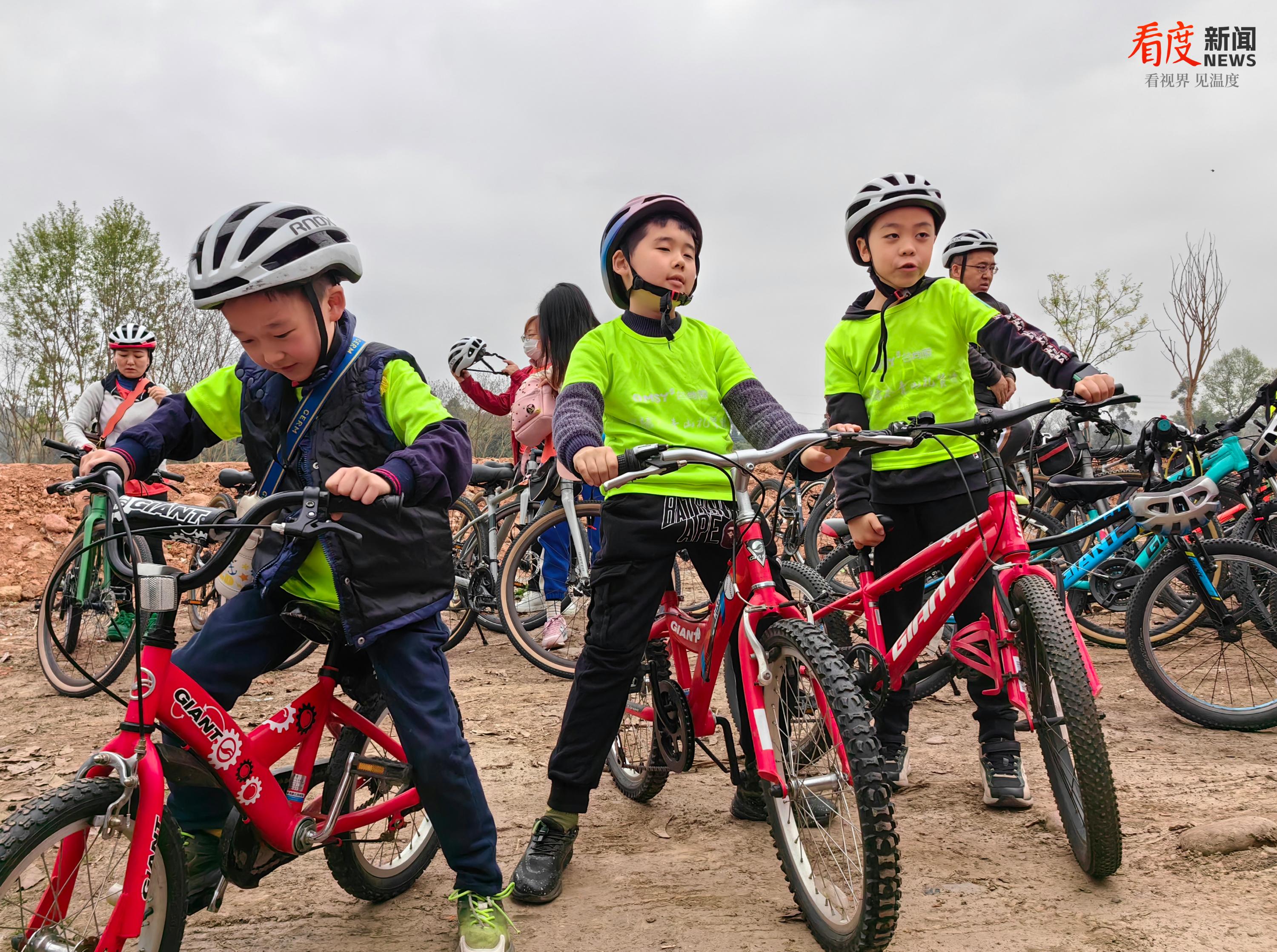 176e2ffdfcbe415b8c3c94863b948d32.png 176e2ffdfcbe415b8c3c94863b948d32.png