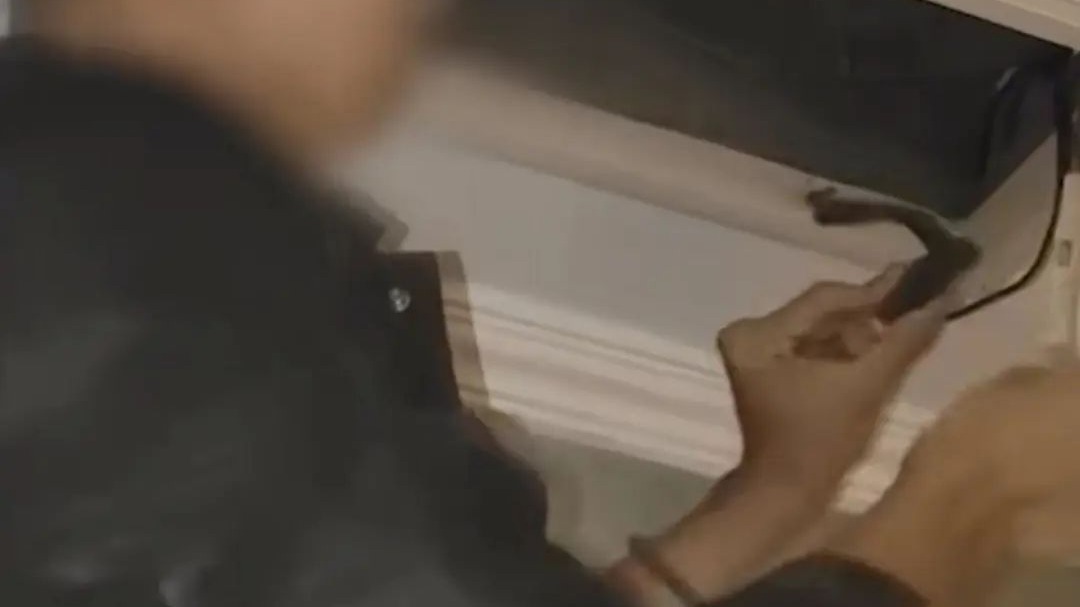 酒店房间内发现疑似微型摄像头？警方：犯罪嫌疑人已被刑拘