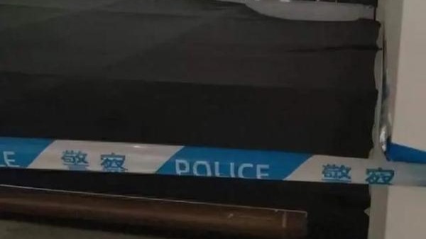 高校女教师看展时坠亡！广东美术馆通报：初步判断找拍摄角度时发生意外