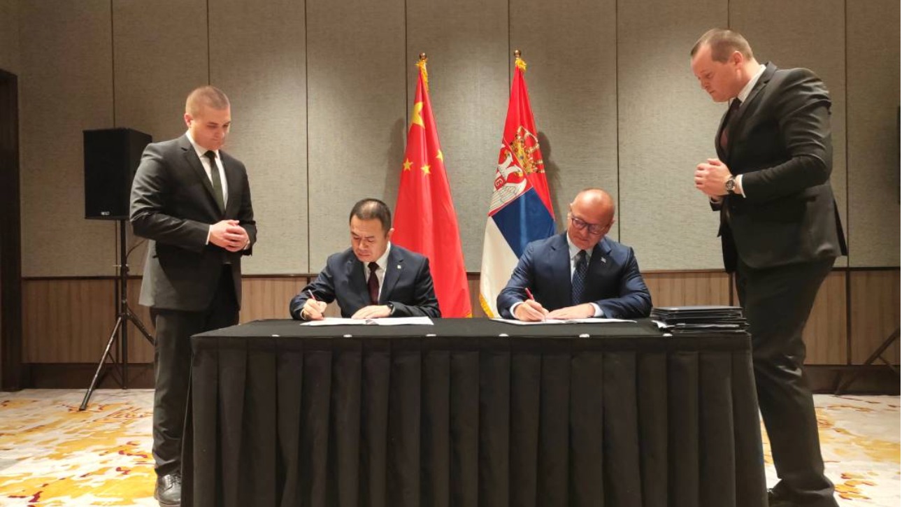 正式签约！中国高速动车组首次出口欧洲