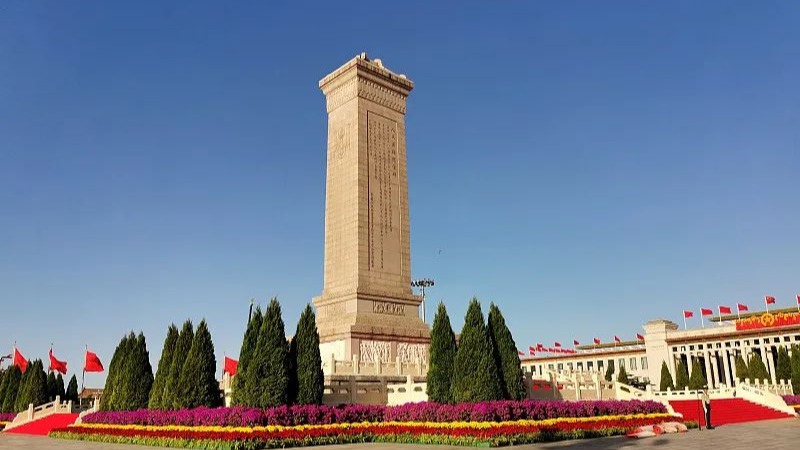 明年1月1日起施行！爱国主义教育法在这些方面作出规定→