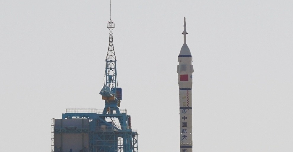 神舟十七号载人飞船发射取得圆满成功