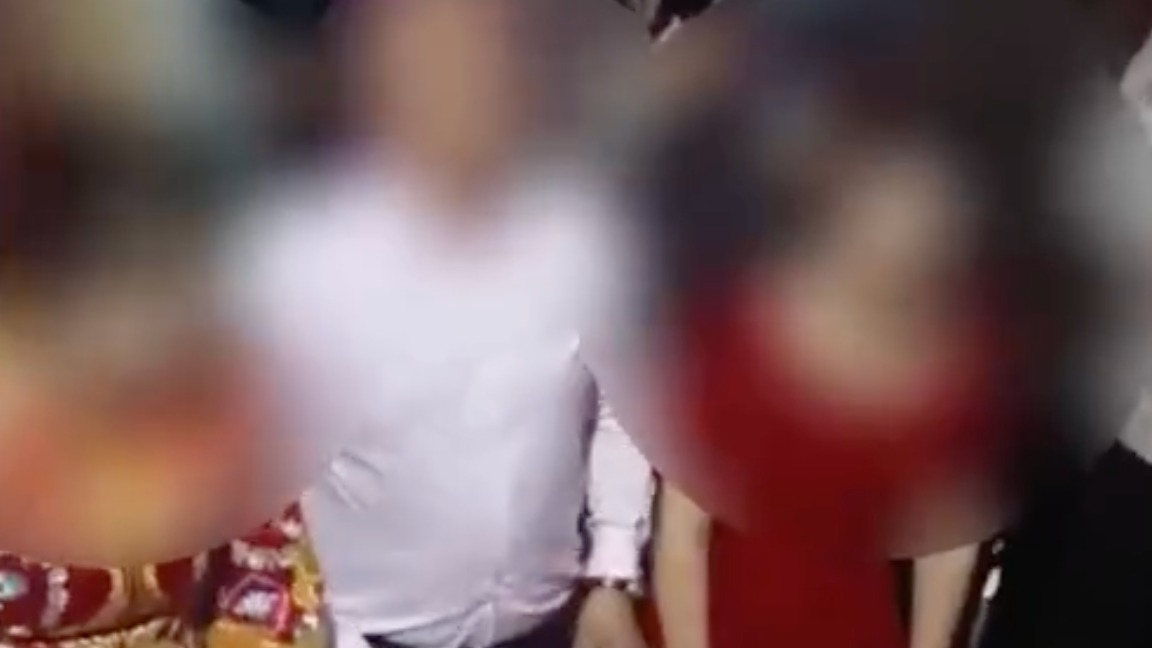 安徽一男子同时迎娶两位新娘？官方通报
