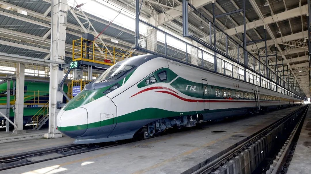 5组CR200J型复兴号动车陆续到位 近期将全部上线运营