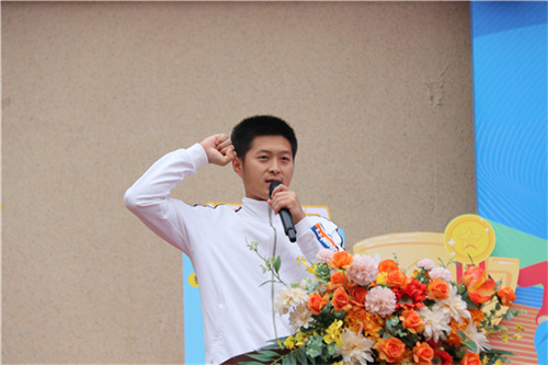 12.裁判员宣誓.JPG