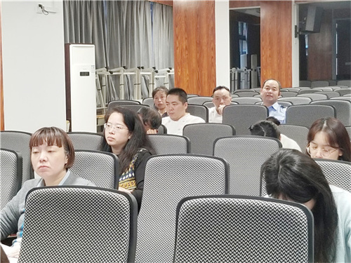 听众2.jpg