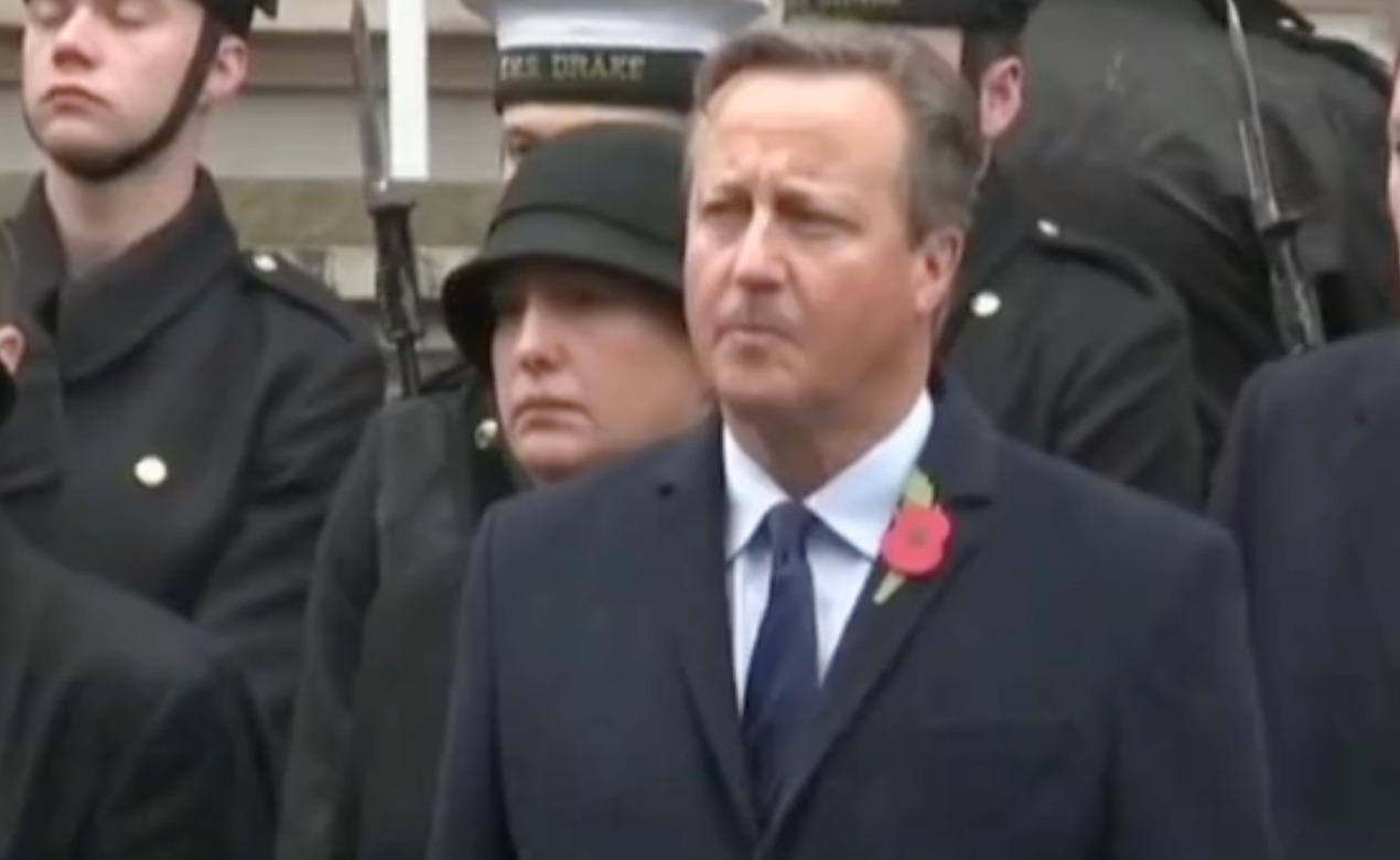 英国前首相卡梅伦被任命为新一任外交大臣