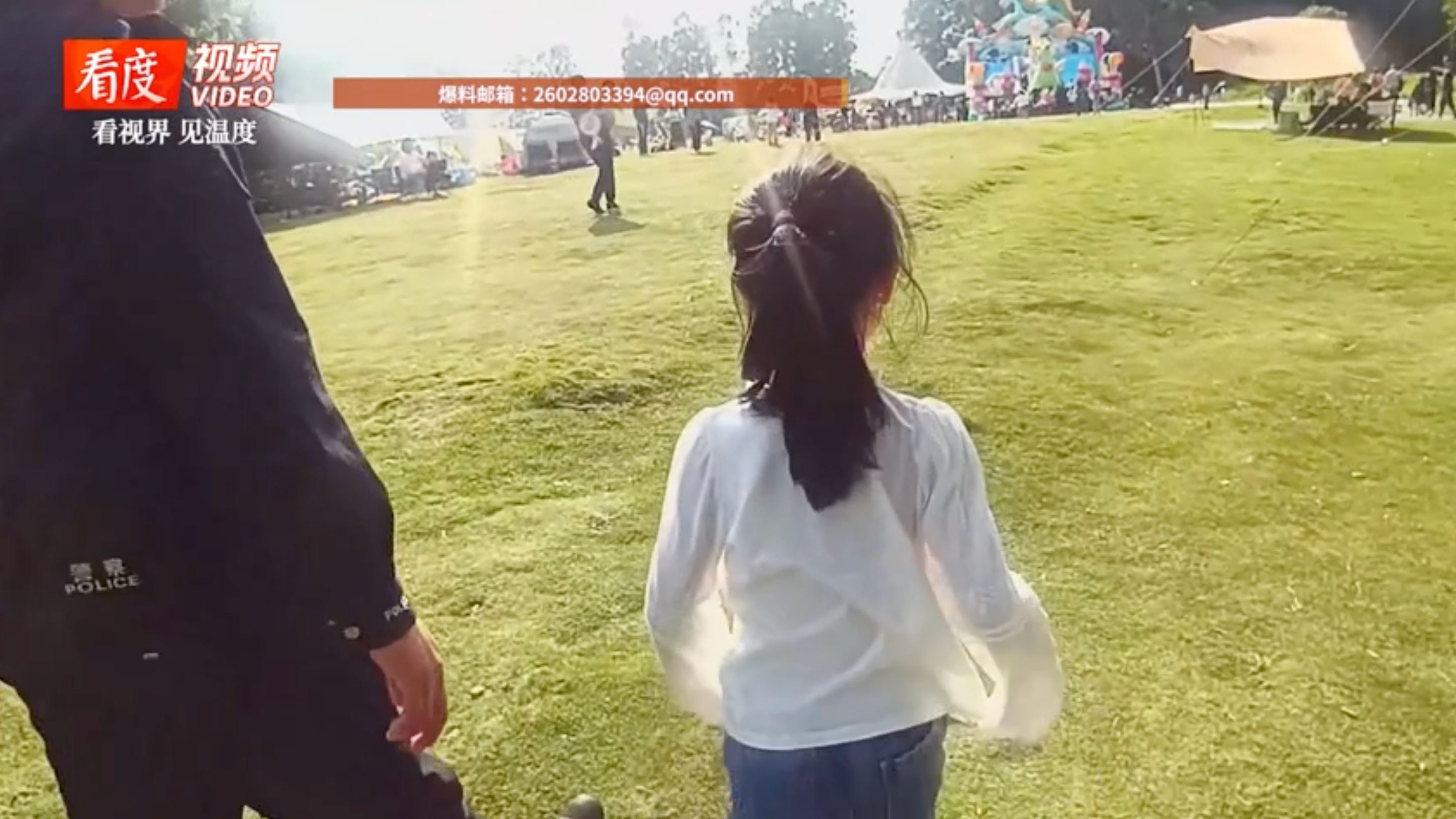视频｜警察叔叔一天“捡”俩娃  家长外出一定要看好孩子！