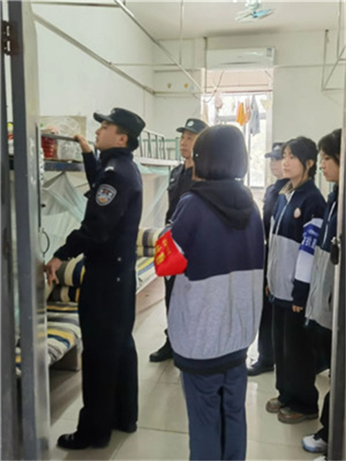 图片4.jpg