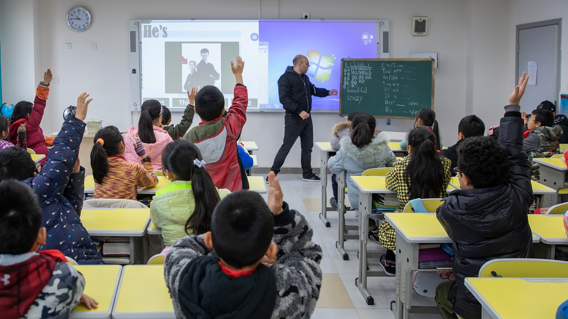 首次超过6万亿！2022年全国教育经费总投入公布