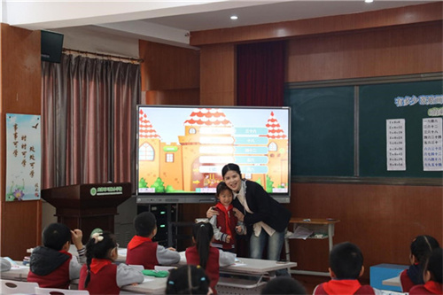 曾宇老师执教《6的乘法口诀》.jpg