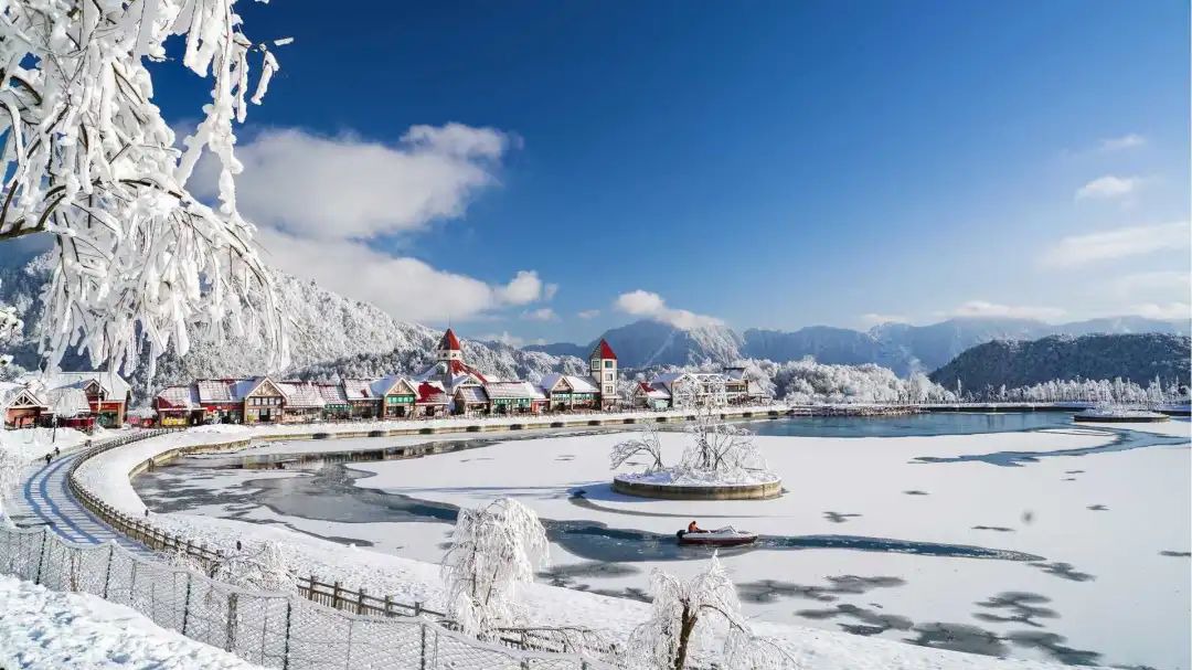 冷空气来袭！最高气温直降11°C 四川这些地方可以赏雪了