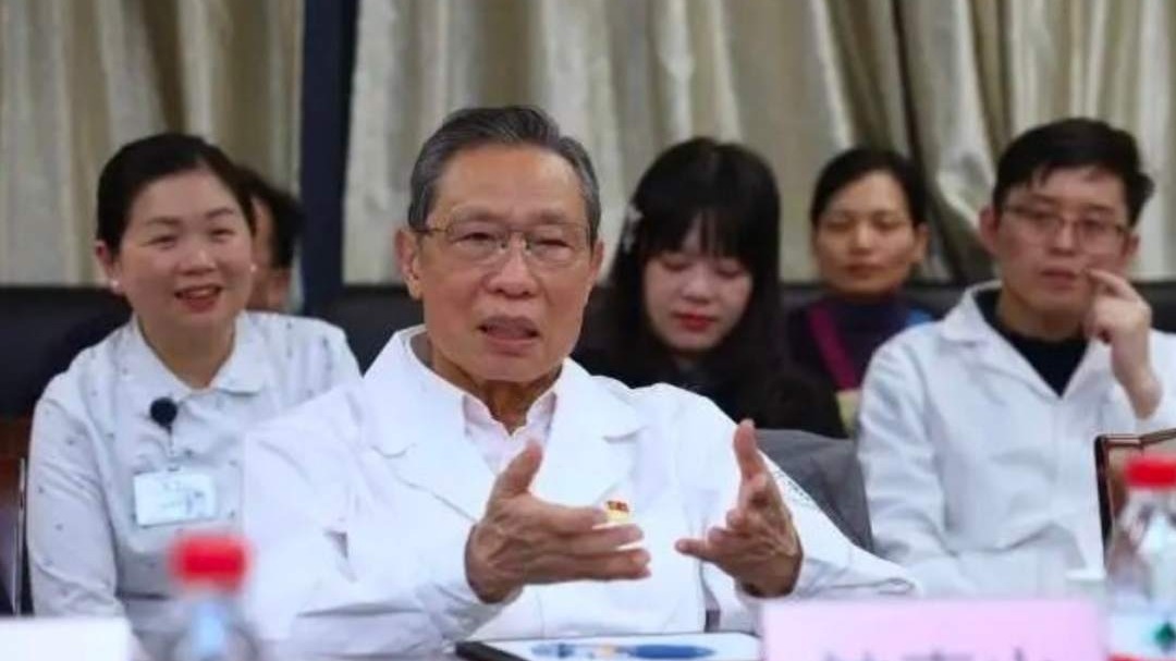 钟南山：不主张长期佩戴口罩