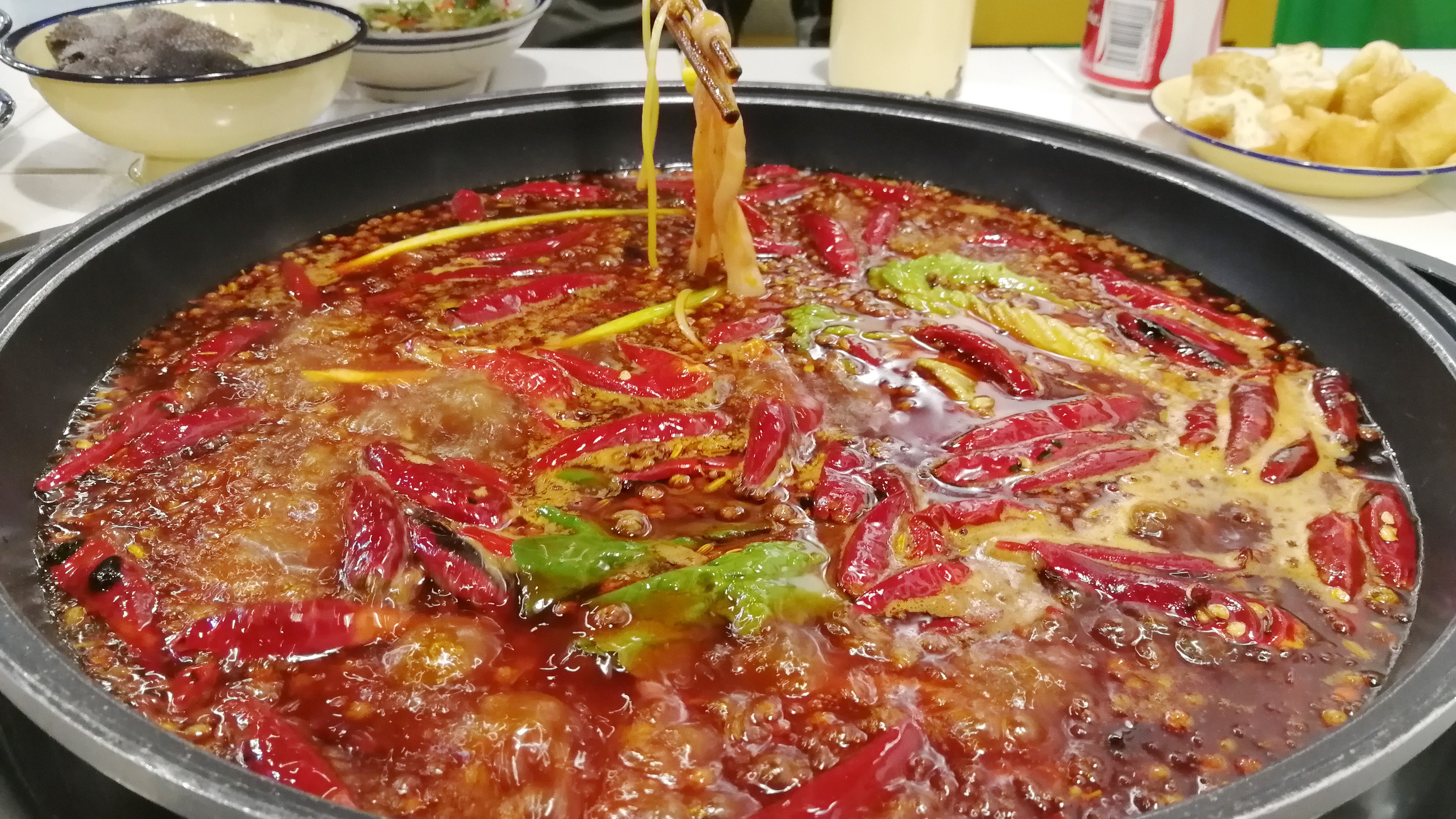 市场监管总局：“两节”期间加大食品抽检排查力度