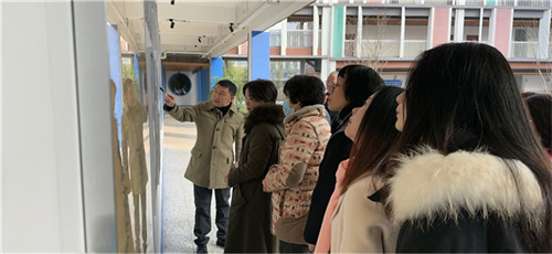 参观校训解读.jpg