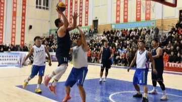 青川县以三人制“坝坝篮球”擂台赛助推县域经济高质量发展