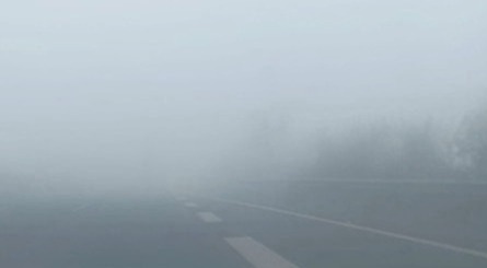 能见度或低于500米！成都发布大雾黄色预警，川内多条高速因大雾收费站关闭，双流多个航班延误