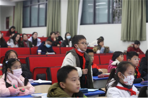 “学”无止境，“研”续精彩-成都市玉林小学教育集团数学学科课例展示暨学科总结会535.png