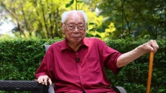 革命者和写作者的灵魂永不老去，110岁马识途的传奇人生
