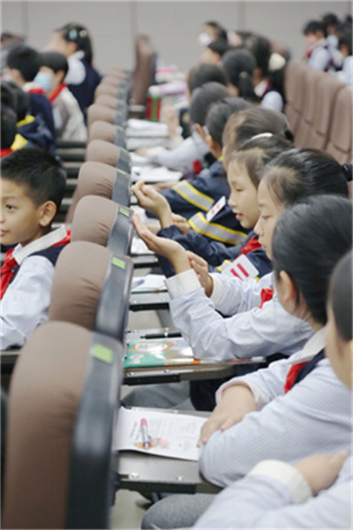7d2ccd50750e511e31d0868de46d3ec8.jpg
