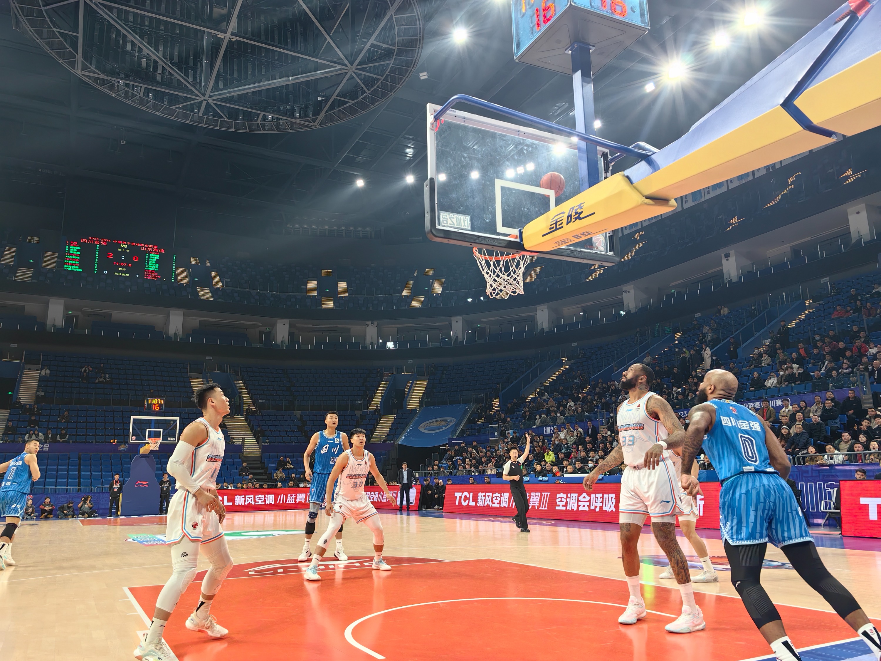 CBA川篮力克山东队 本赛季首次收获连胜