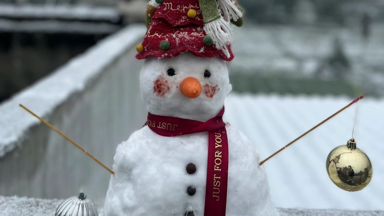 堆雪人啦！成都：这次不是头皮雪！