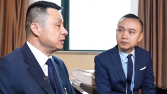 外国网友问代表委员：“两会”到底说了些啥？