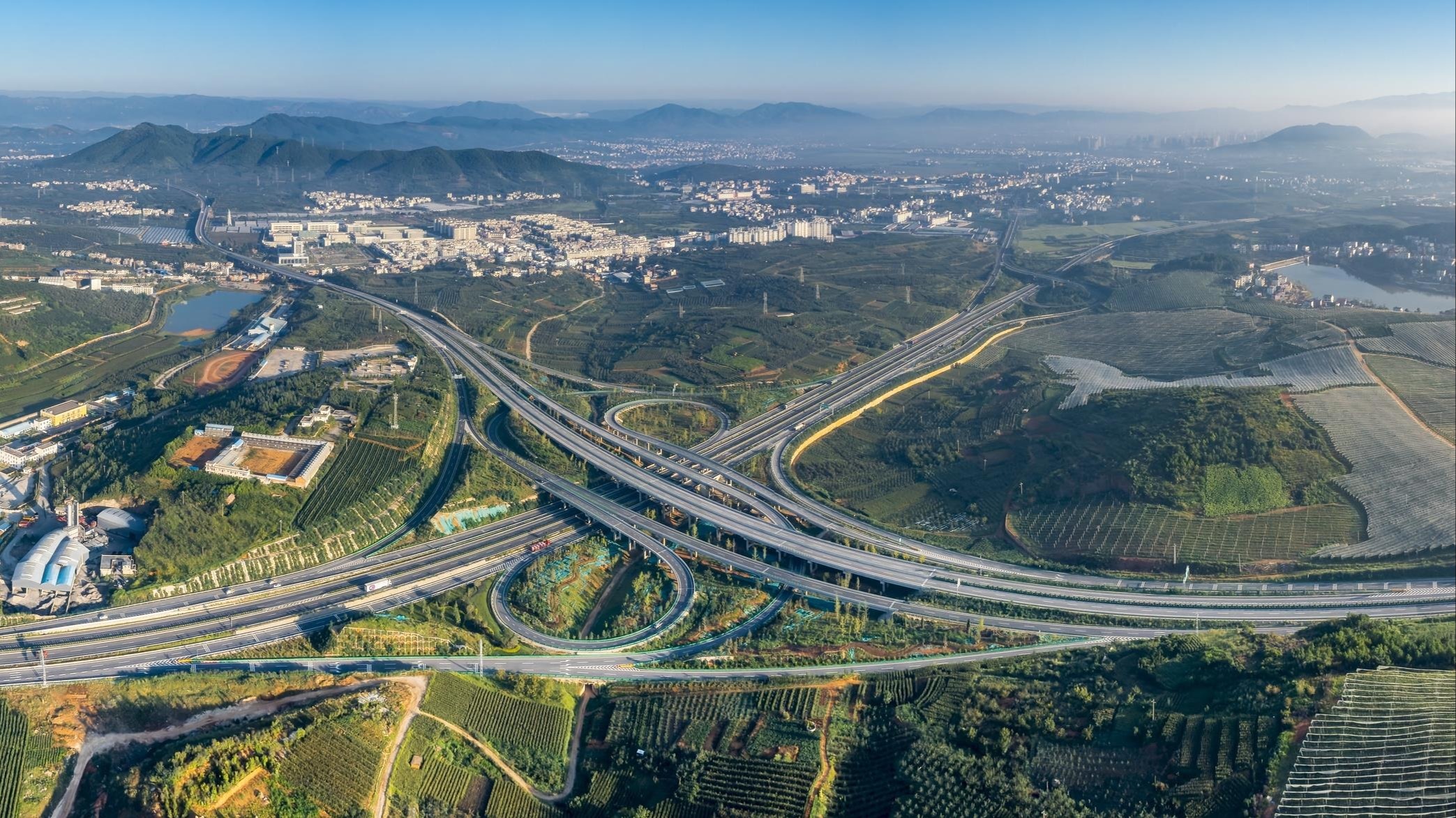 高德地图发布《2024年春运出行预测报告》：全国高速哪里最堵早知道