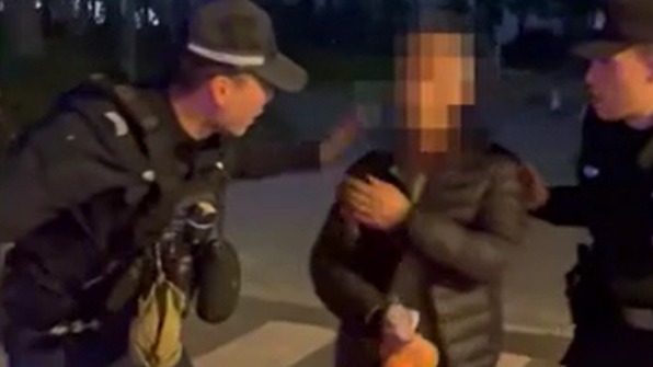 视频 | 听障老人与家人走失  成都民警全力寻找助其回家