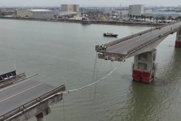 南沙沥心沙大桥受损跨梁今日开拆 便桥预计7—10日建成