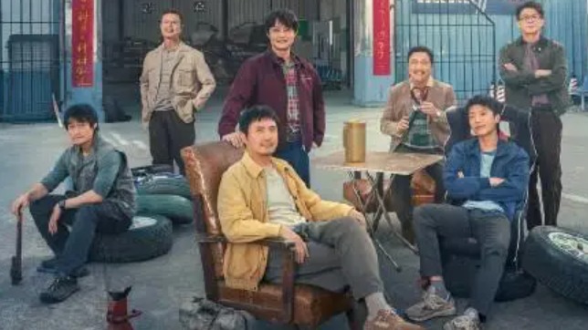 春节档前四名影片累计票房破100亿