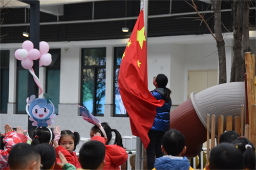 图4：升旗仪式.JPG