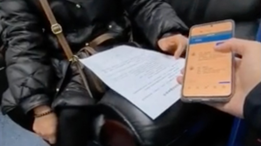 视频｜“好友”带你投资赚零花钱？醒醒吧，这是骗局！