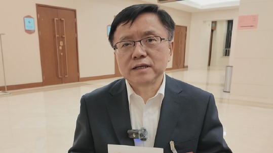 全国政协委员吕国泉：离线休息权入法的提案已立案