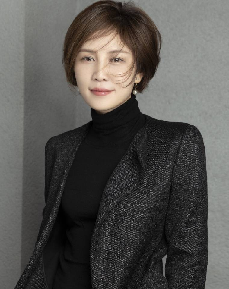 巾帼大宣讲丨唐英在家庭教育的实验田耕学巾帼奋斗正当时