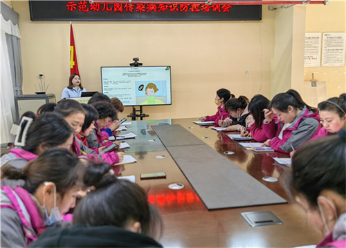 0b93d6347b8dd136a297aa856debc80.jpg