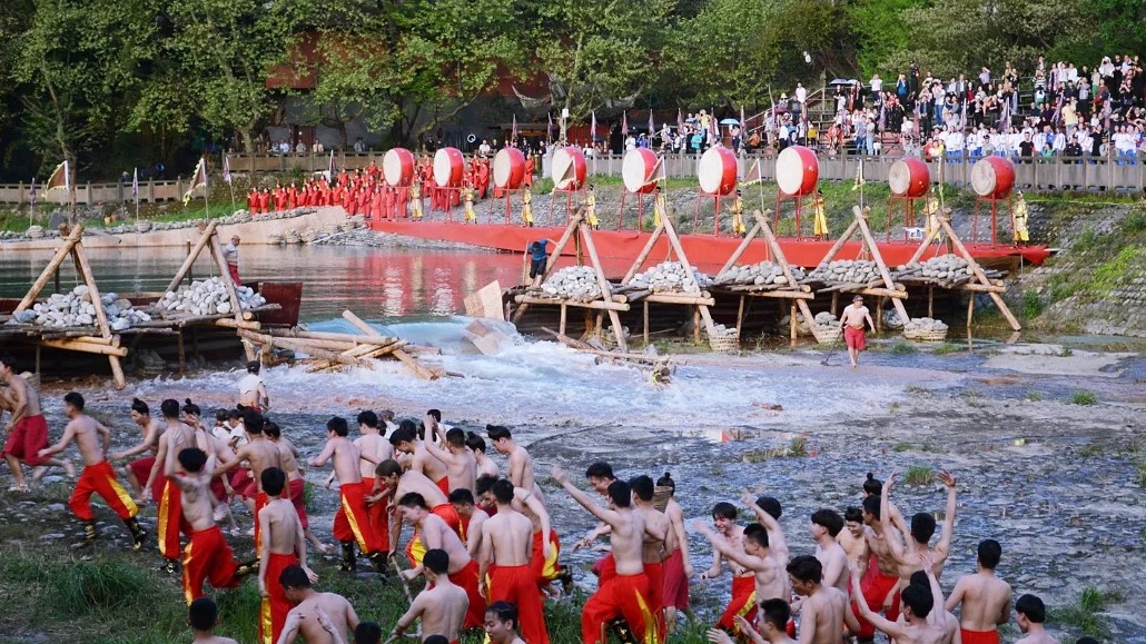 放水大典、治水非遗展、千年治水秀……2024都江堰放水节活动抢先看！