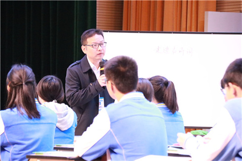 10.姚渡学校彭郭强老师.JPG