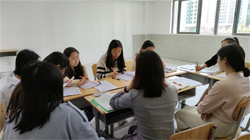 初一英语组.jpg