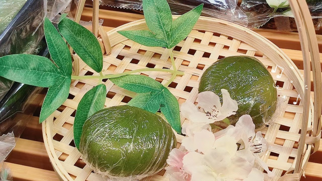 舌尖上的节气·清明｜ 暮春的清香，都藏在这一口青团里…