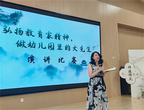 车飞.jpg