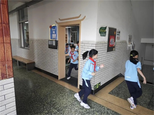 成都市磨子桥小学图片