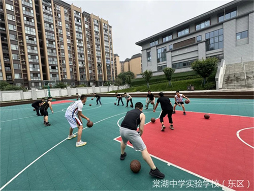 成都棠湖中学高中招生图片