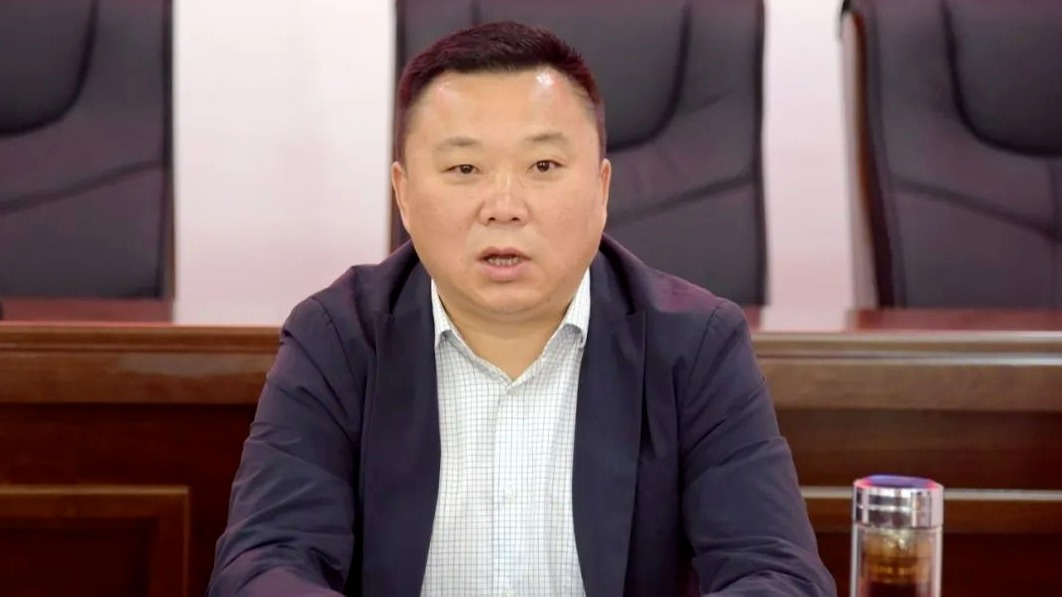 阿坝州政协党组成员、秘书长、机关党组书记卞思发被查