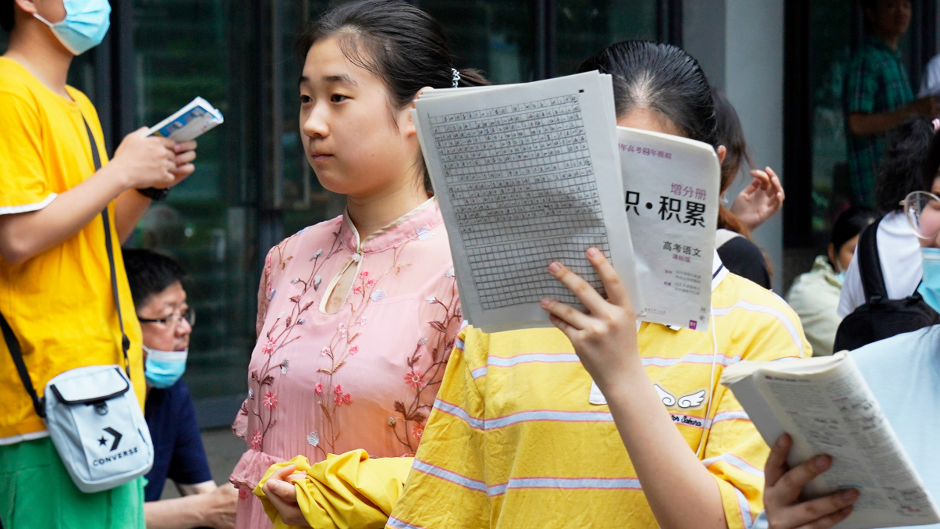 正式印发！事关中考，这些行为千万不能有