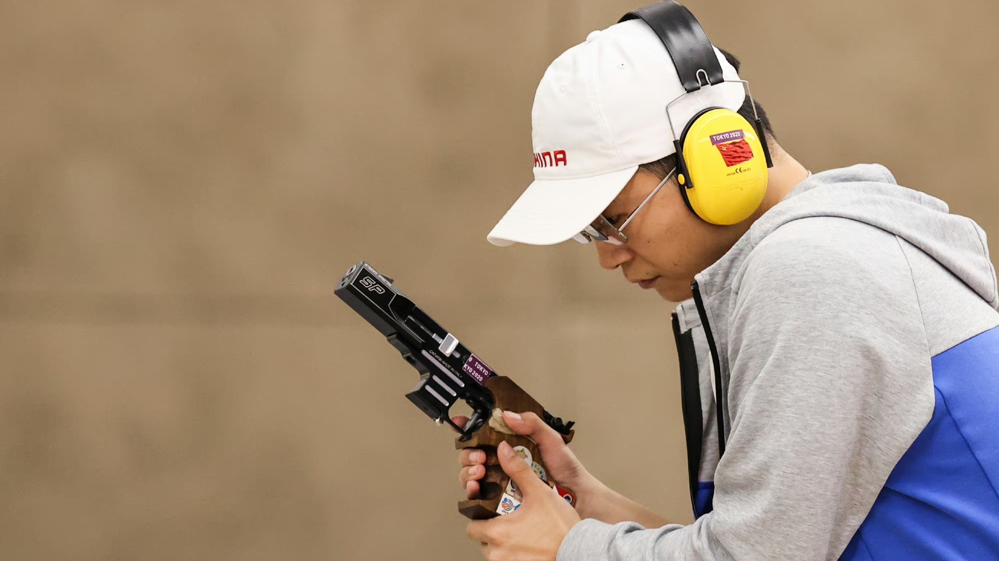 时隔1个月再次夺冠 老将李越宏射击世界杯摘金
